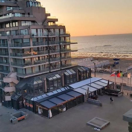 Appartement Met Zeezicht Op Het Van Bunnenplein 크노케-하이스트 외부 사진